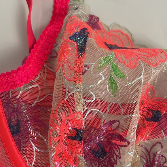 For Love and Lemons Fluorescent Pink Floral Bra - Picture 2 of 3